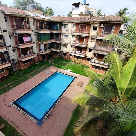 Ronne'S 2Bhk Lagoon Apartment -卡兰古特 外观 照片