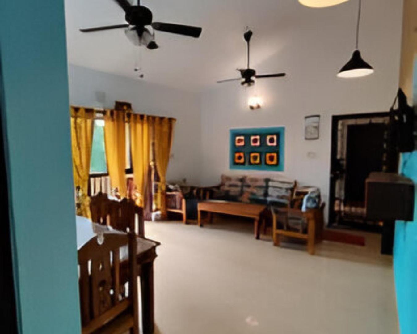 Ronne'S 2Bhk Lagoon Apartment -卡兰古特 外观 照片